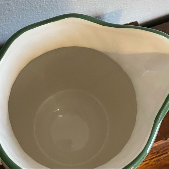 Vintage Raymond Waites Cornucopia 7.5" Grapes Large Milk Pitcher With Handle - Picture 3 of 10